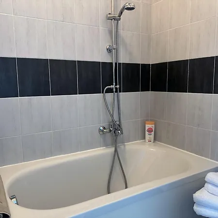 Maison De A * Chatellerault