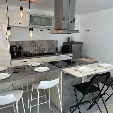 Appartement Maison De A *